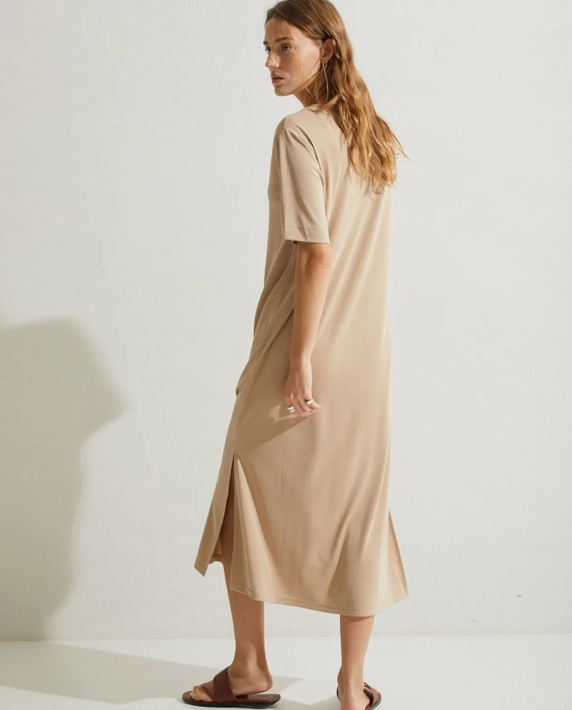 YERSE Dresses And Jumpsuits^Flowy Midi Dress Beige